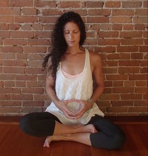 Melissa Kleehammer (Source: www.beyond2yoga.com)