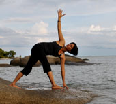 Seema Sondhi (Source: www.theyogastudio.info)